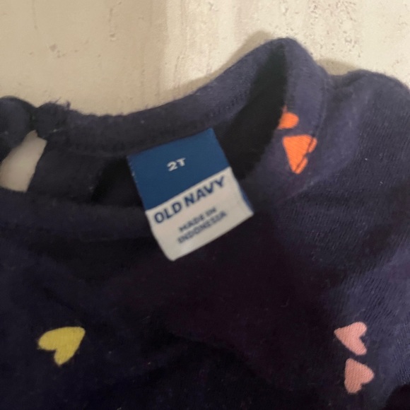 2 old navy jumpers and cat and jack sweat shirt - Picture 2 of 4